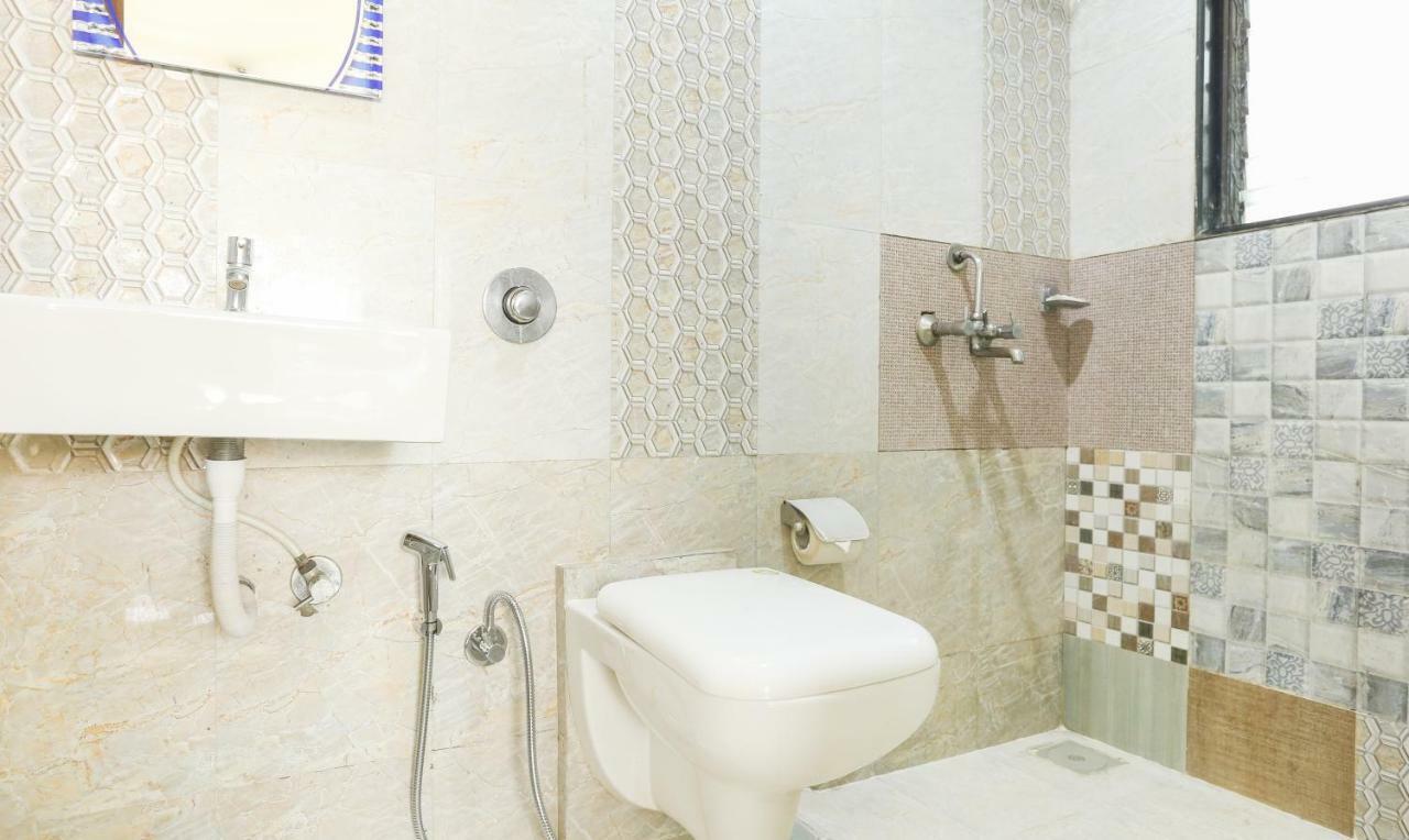 מומביי Treebo Trend Aviva Suites מראה חיצוני תמונה